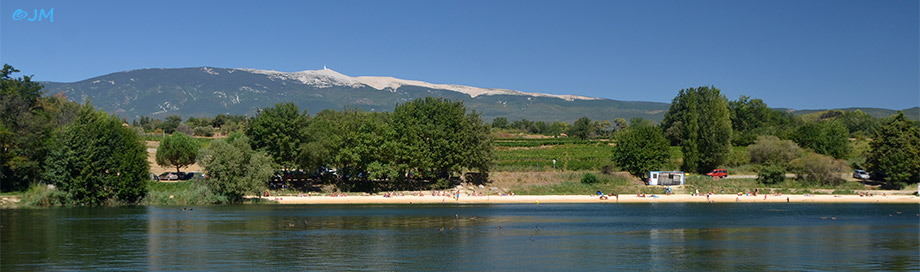 le lac des sablettes et le Mont-Ventoux, Mormoiron