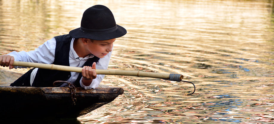 Jeu de Joutes à l'Isle sur la Sorgue ,La Venise Provençale