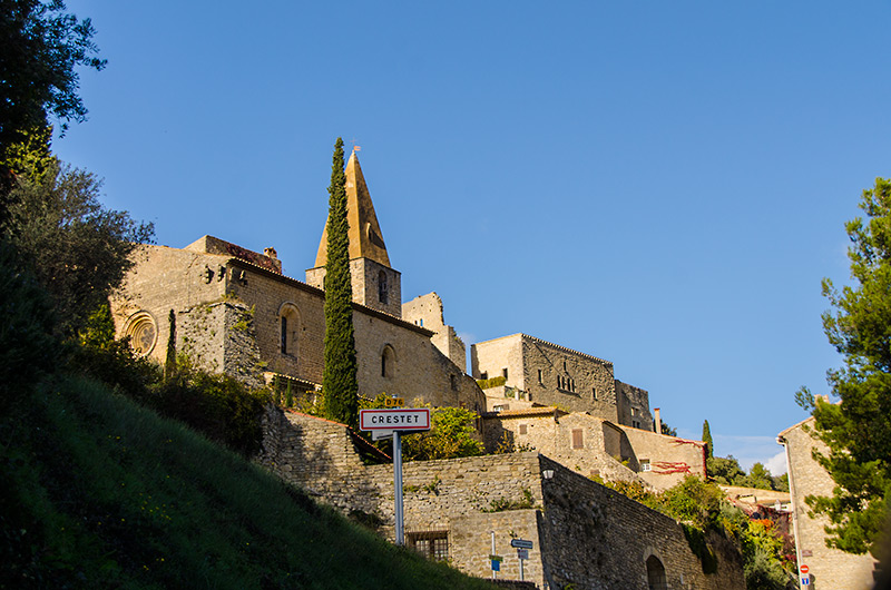 Le village du Crestet