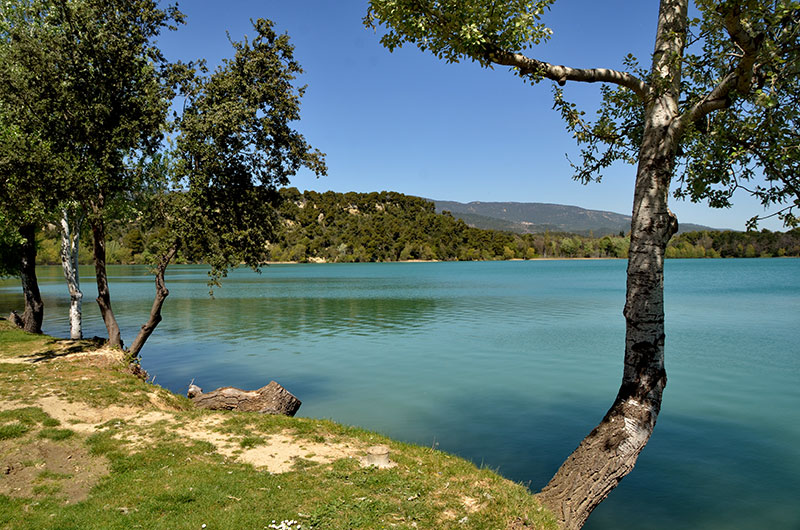 L'Etang de La Bonde - Cabrières-d'Aigues - Loisirs sportifs - Provence Guide