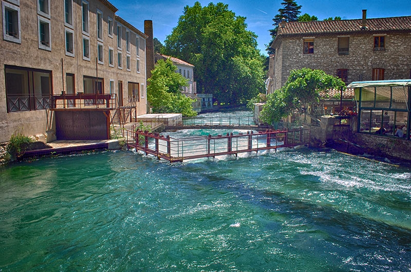 fontaine-de-vaucluse