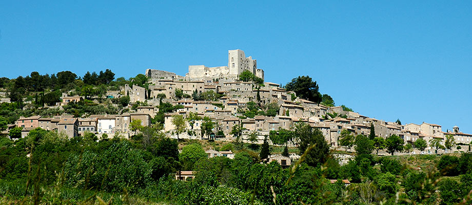 LacosteLe village médiéval et le chateau du Marquis de Sade,Luberon