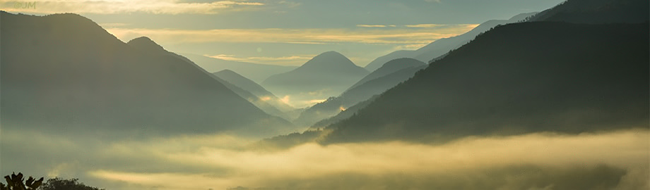 Brume sur la Vallee du toulourenc  un matin d'Autonne